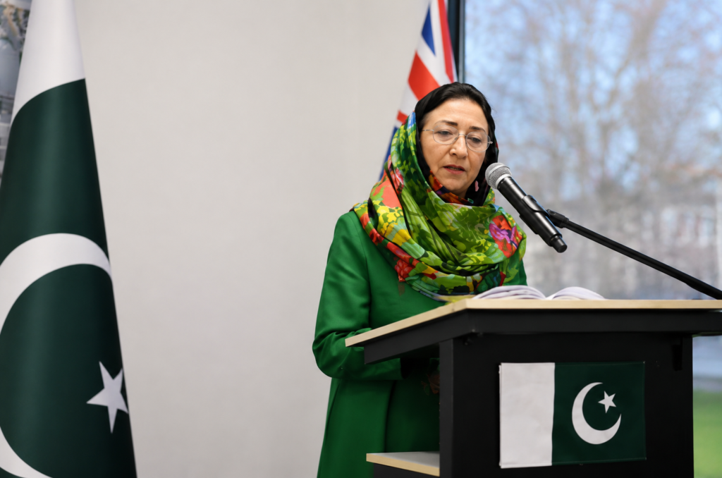 Female Poets Making a Difference in Urdu Literature: Voices of Emotion, Strength, and Change