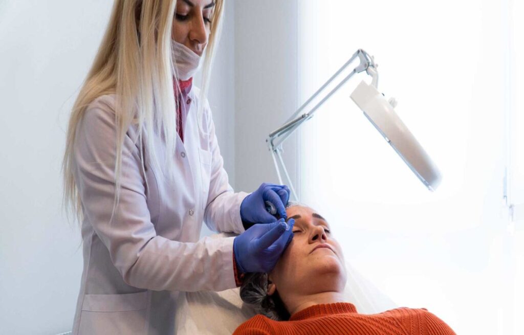 Why Choose the Best Dermatologist for Skin Glow?