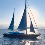 What to Expect from a Sailing Yacht Charter Maine – Itineraries & Pricing