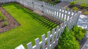 residential fence contractor pierce county & fence contractor washington