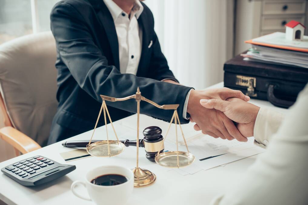 How Do the Best Criminal Lawyers in Dubai Resolve Criminal Disputes Efficiently?