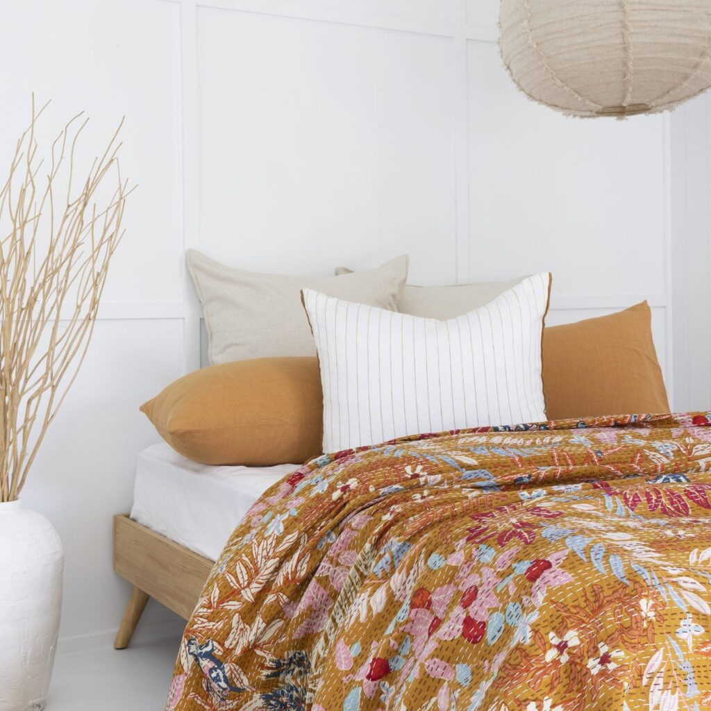 Why Cotton Quilted Blankets Work for Every Season in Australia