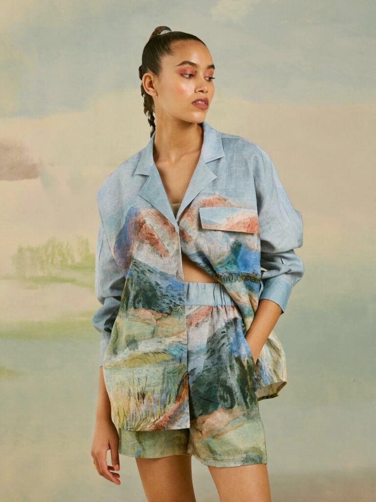 How to Build a Capsule Wardrobe with Vintage Tops