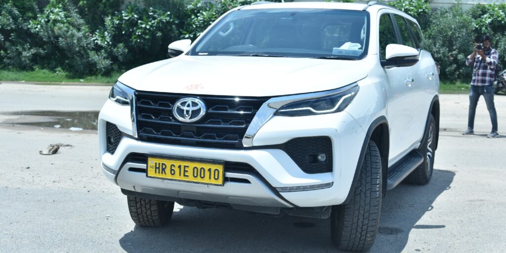 Fortuner Car Rental in Jaipur | Luxury SUV Travel