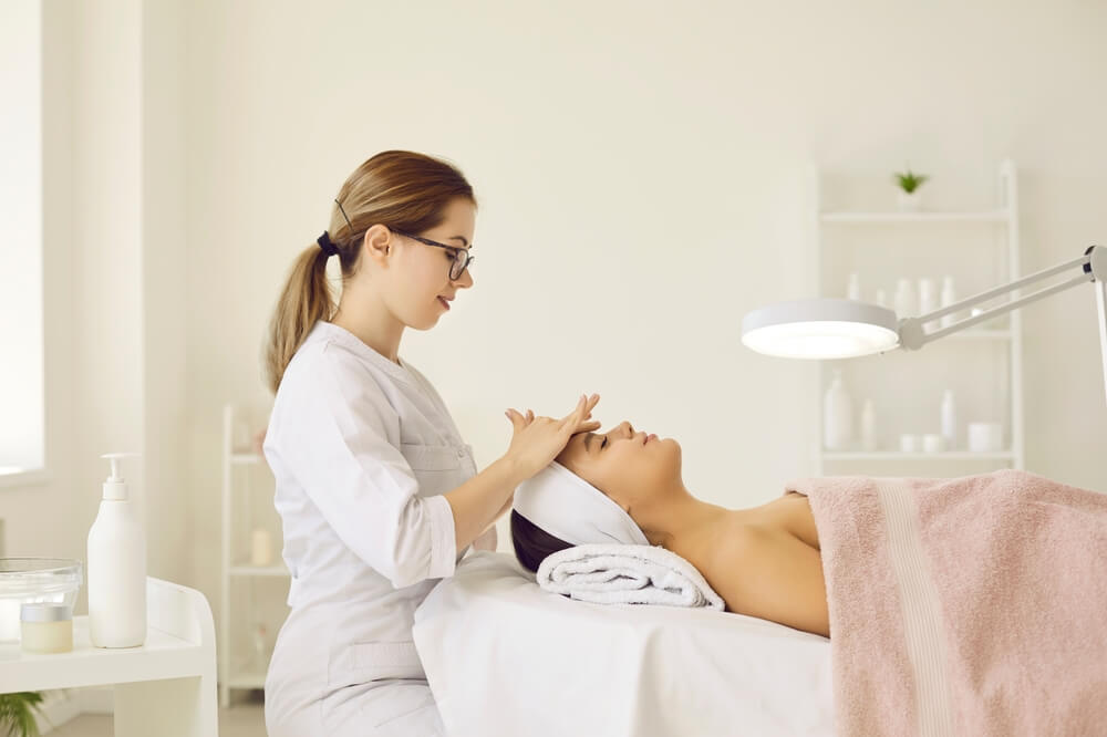 Career Opportunities and Future Scope of BS Aesthetics and Skincare Technology
