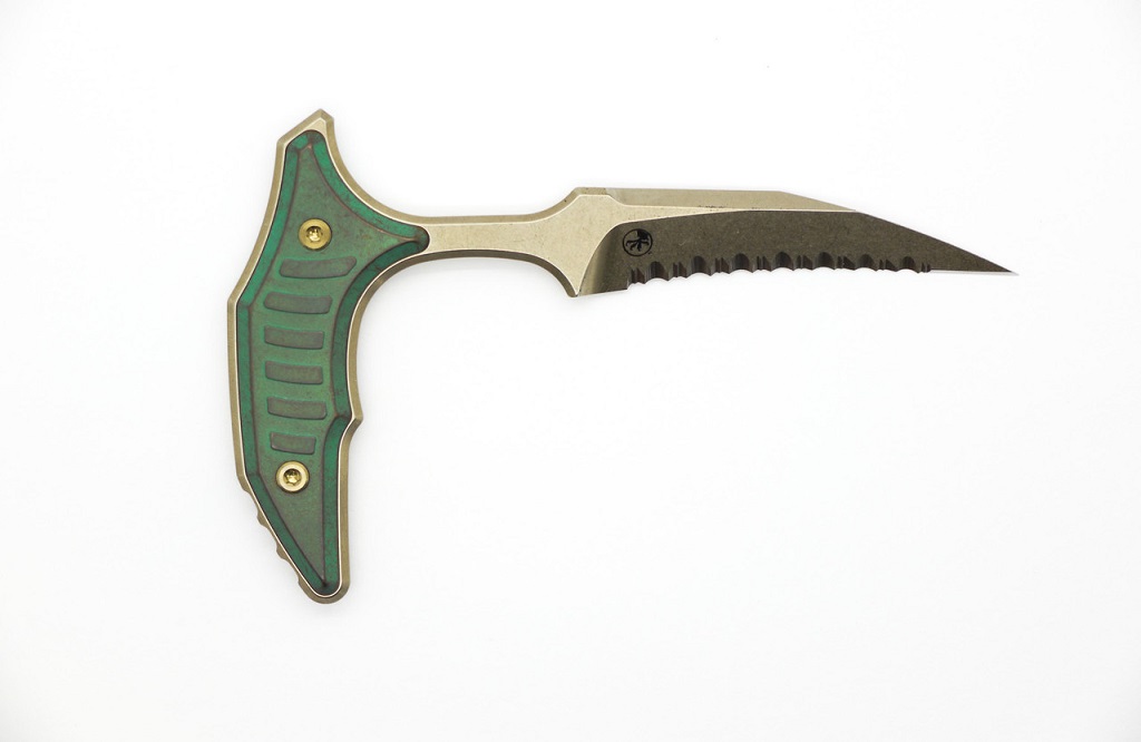Reflections on Choosing an EDC Knife: Fixed or Folding