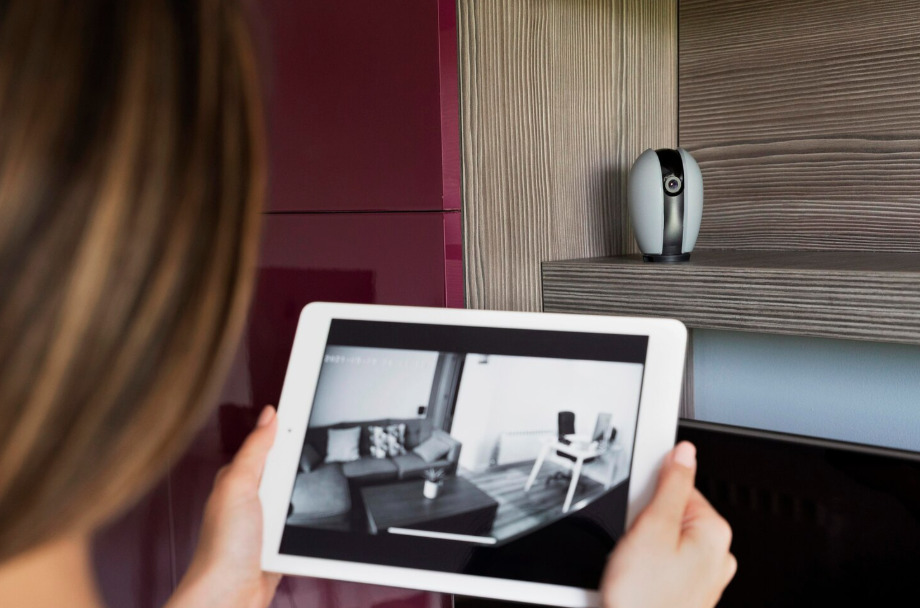 Why Home Automation Security Cameras Are Replacing Traditional CCTV Systems Fast?