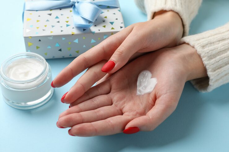 Hormone Balancing Cream: A Guide to Hormone Health and Wellness