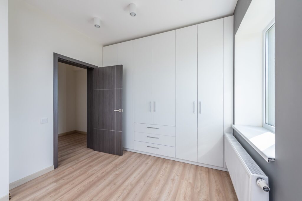 Top Reasons to Choose Decorguru Enterprise Ltd Hinged Wardrobe Doors