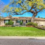 How to Dominate Phoenix Real Estate Online?