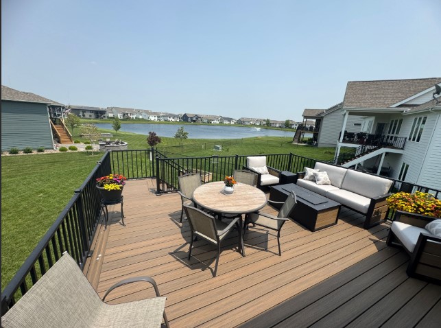 Composite & Trex Deck Builder in Ankeny, Iowa