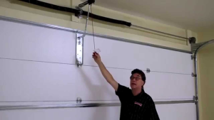 Need Broken Garage Door Spring Repair Sugar Land? Call Today