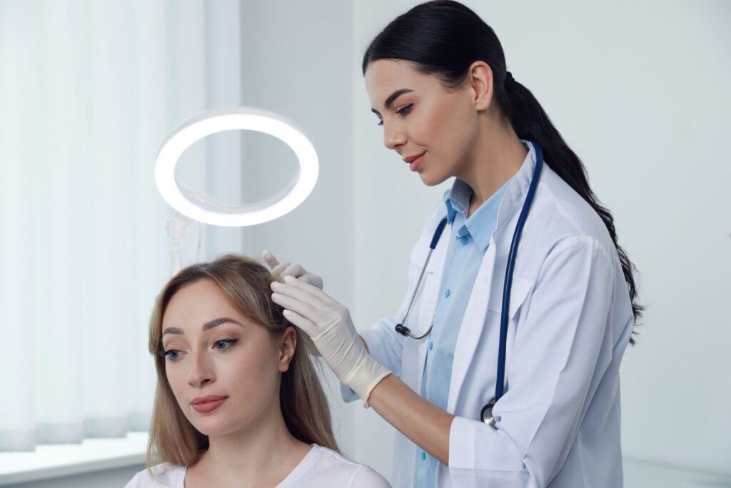 Modern Diagnostic Technologies Used by Professional Trichologists in Dubai