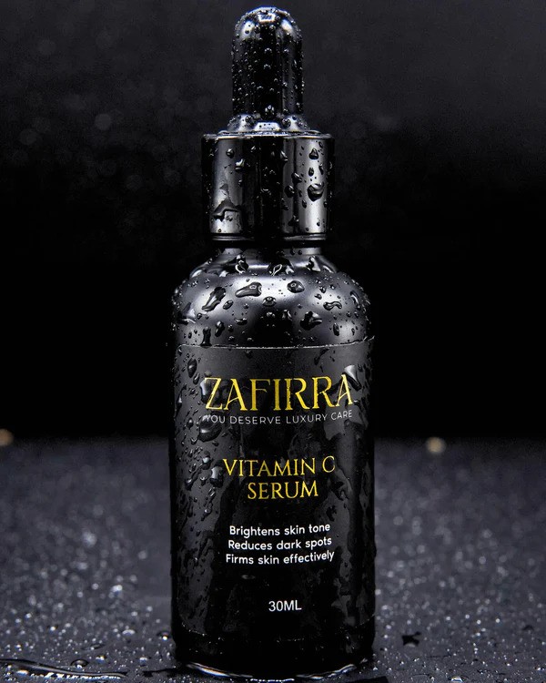 Why a Gentle Water-Based Vitamin C Serum for Skin is Perfect for Humid Climates