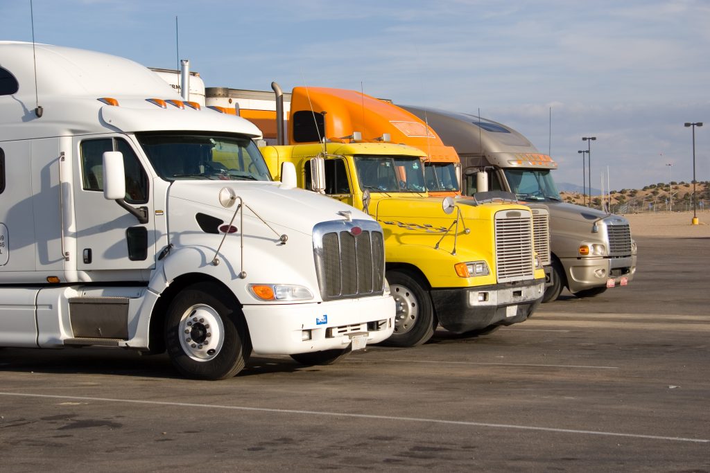How to Find Reliable Commercial Truck Financing and Used Trucks for Sale