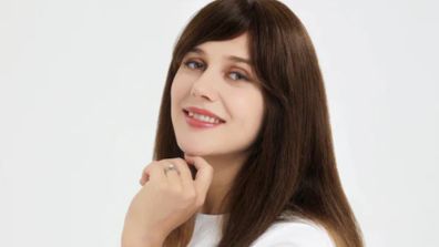 Embrace the Silver: How Salt-and-Pepper Hair Toppers Are Redefining Aging Gracefully
