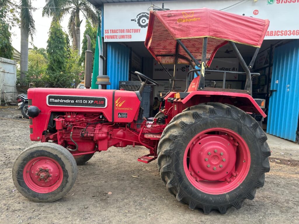 Explore The Benefits Of Buying An Old Tractor In Dewas