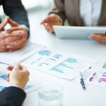 What Are the Key Skills Modern Leadership Development Programs Focus on in America?