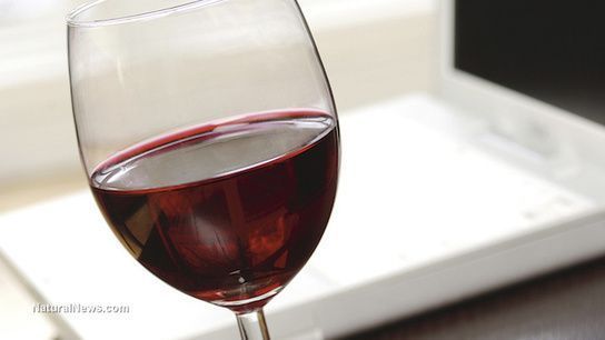 The Complete Guide to Choosing Sulfite-Free Wine