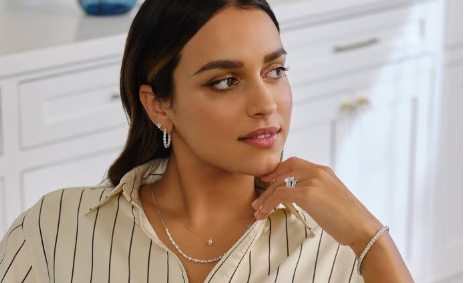 8 Stunning Diamond Jewelry Pieces That Add Quiet Luxury to Your Business Casual Wardrobe