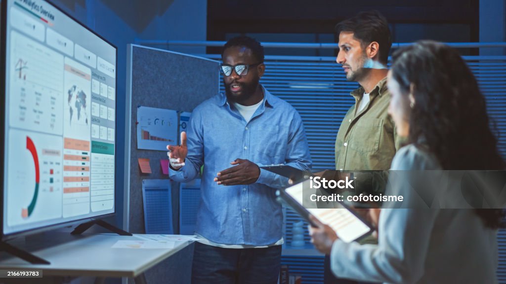 How Healthcare Leadership Consulting Helps Small Clinics Compete With Big Systems