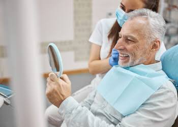 The Role of an Implantologist in Successful Tooth Replacement