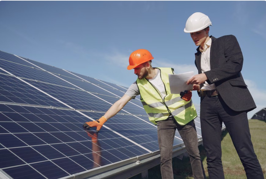 How Does a Business Solar Installation Service Support Long-Term Energy Savings?