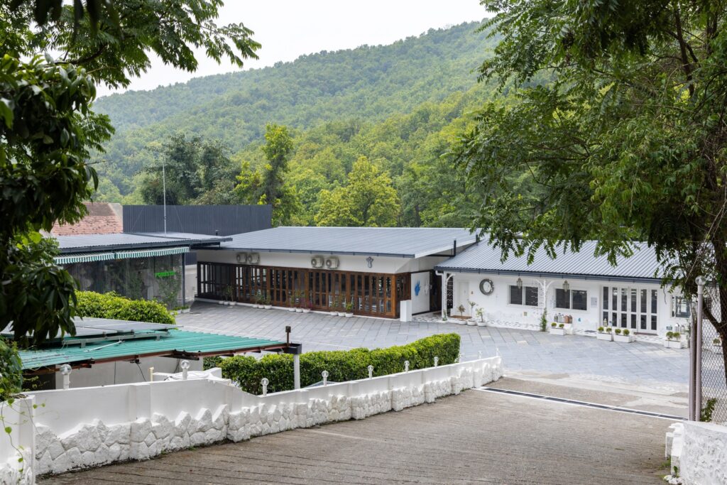 Top 10 Cafe in Dehradun: A Guide to Memorable Dining Experiences