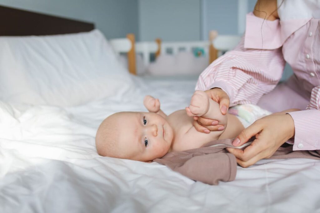 Newborn Care in Seawoods: Smart Parenting Advice for Families Without Local Help