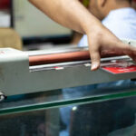Choosing Commercial Bag Sealers for Modern UK Packaging Facilities