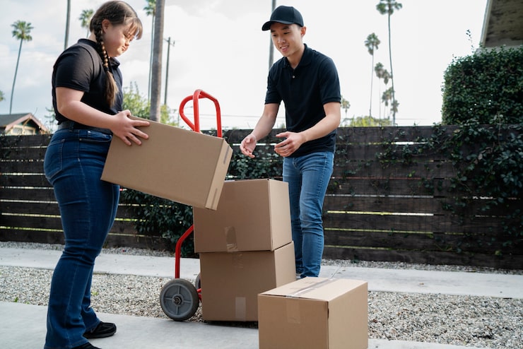 How Do Professional Movers Handle Both Residential and Commercial Relocations Efficiently?