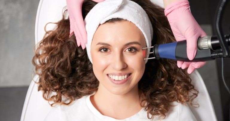 Sculptra Treatment in Manchester for Long-Lasting Facial Volume Restoration