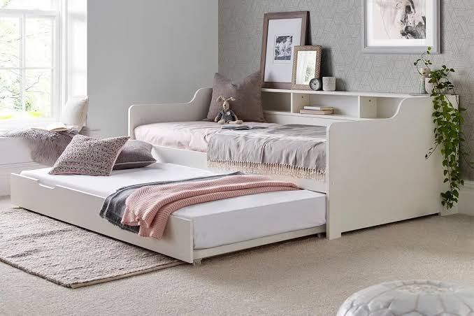 Why Are Guest Beds with Mattress Ideal for Overnight Guests?