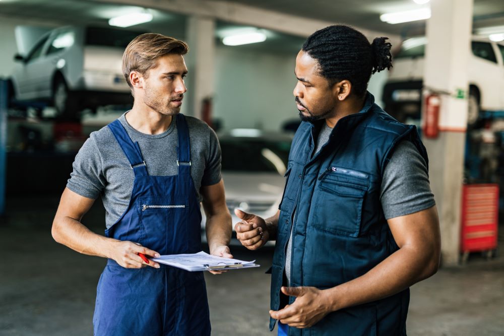 What to Actually Check Before Booking a Local Mechanic