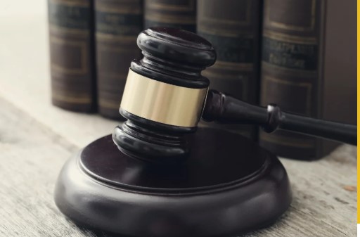 Best Criminal Lawyer Greece – Trusted Legal Defense