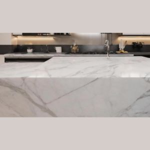 Marble vs Quartzite Worktops: Choosing Natural Stone for Your Kitchen