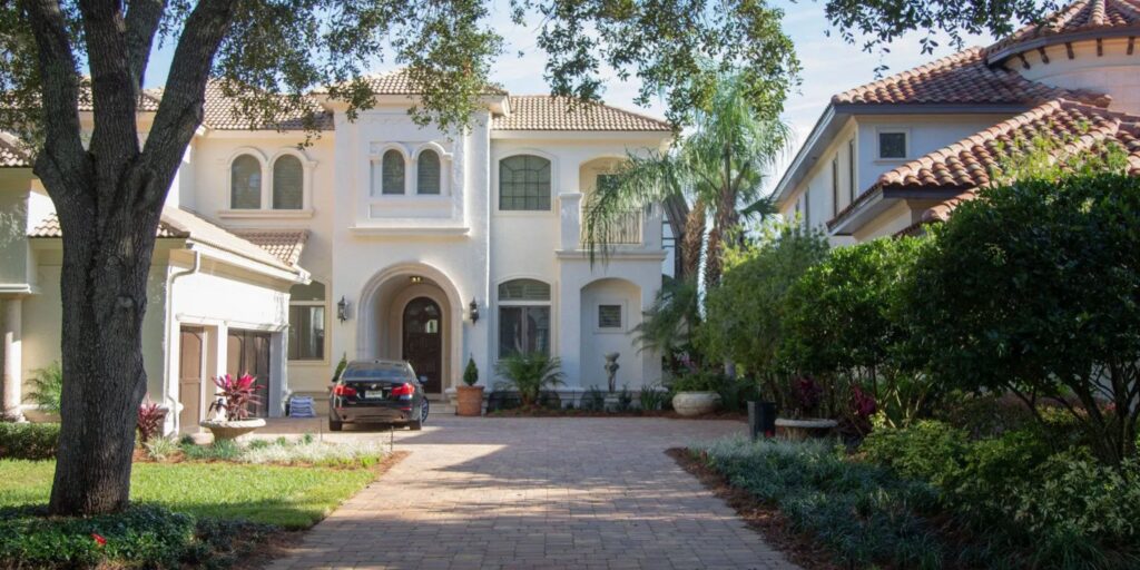 How Pavement in Orlando, FL, Improves Functionality and Property Value