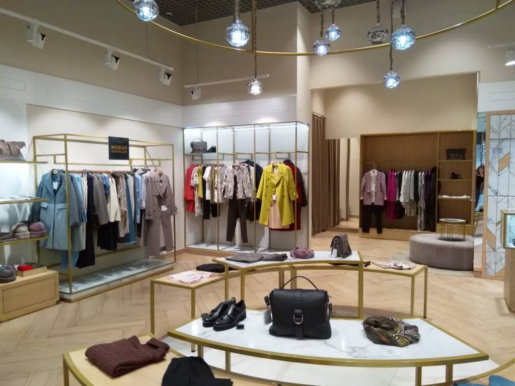 How to Choose the Right Clothes Online Shop UK for Everyday Style