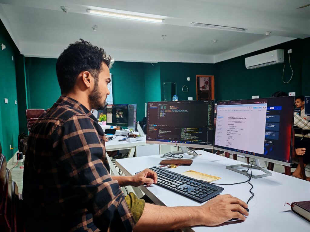 5 Critical Mistakes to Avoid When Hiring a Web Development Company USA