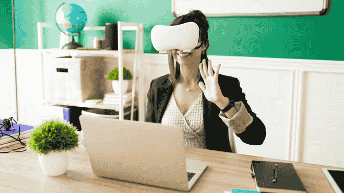 Schools Transform with Augmented and Virtual Reality in Education