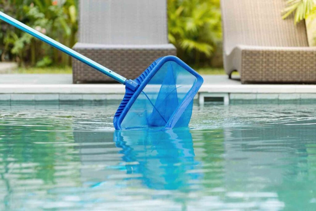 Pool Attendants vs. Lifeguards: Understanding Who Does What at Your Facility