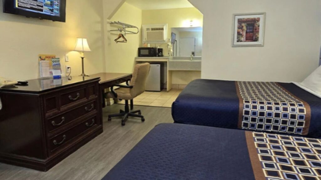 Hotels Near Coachella — Is Blythe the Smarter Base for Your Trip?