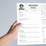 AI Resume Builders vs Traditional Resume Writing: Which Is Better?
