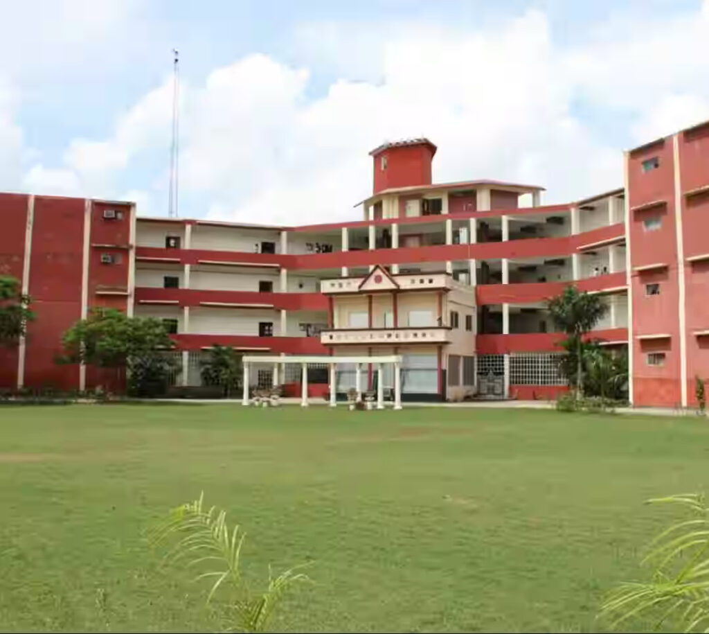 B Pharma in Lucknow – A Complete Career Guide for Pharmacy Aspirants in UP