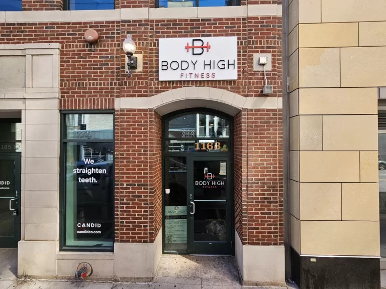 Building Stronger Street-Level Brand Recognition in Chicago with Custom Business Signs from Windy City Signs and Graphics