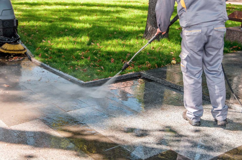 Pressure Washing Service: The Best Way to Restore Your Property’s Appearance