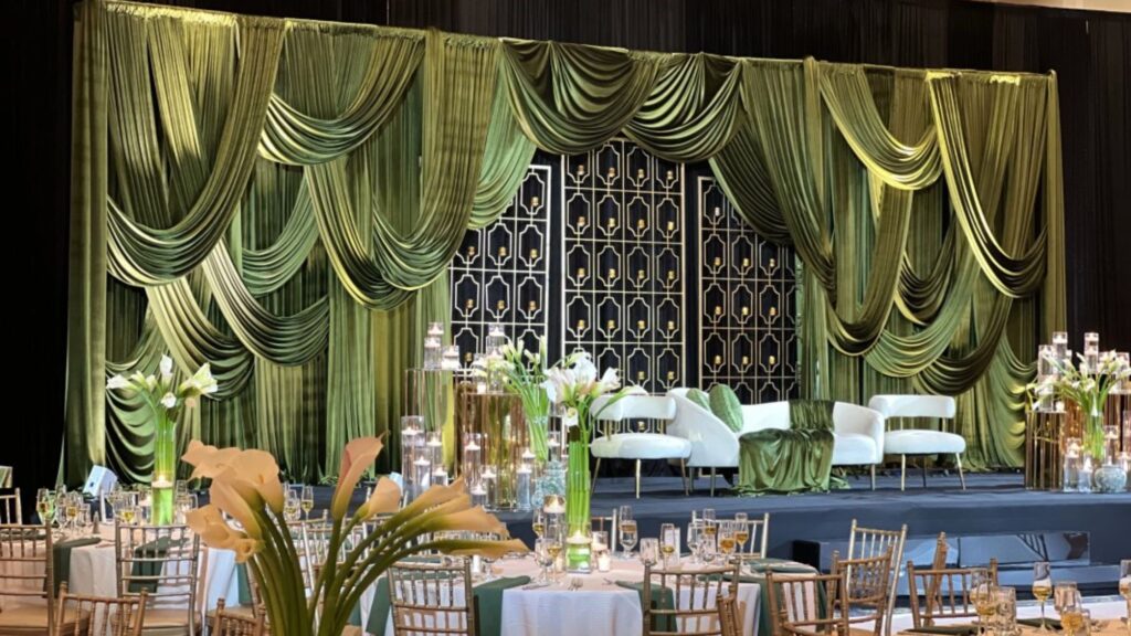 What Makes a Full-Service Wedding Planner Different from a Day-of Coordinator?