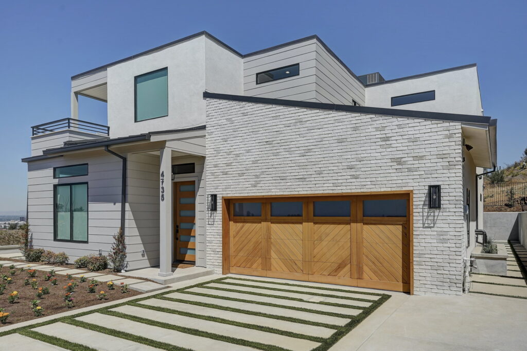 Siding Replacement in Denver: Protect Your Home with Durable and Modern Exterior Solutions