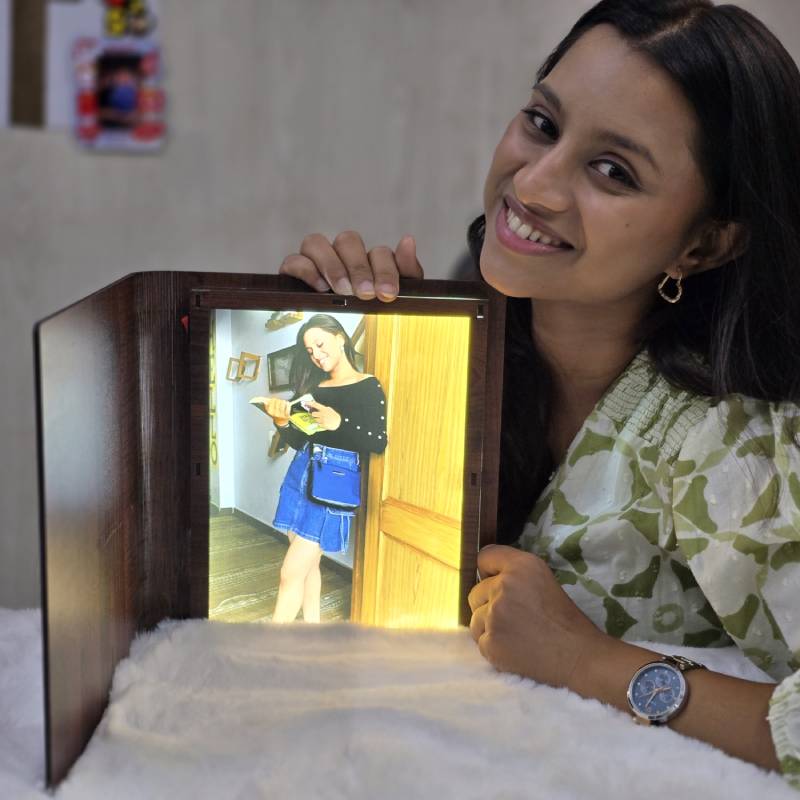 Customize Acrylic Wooden Photo Frame