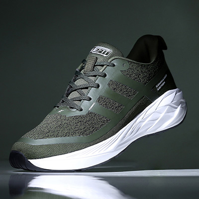 Kuefit Men Green Lace Up Commando Edition Sports Shoes